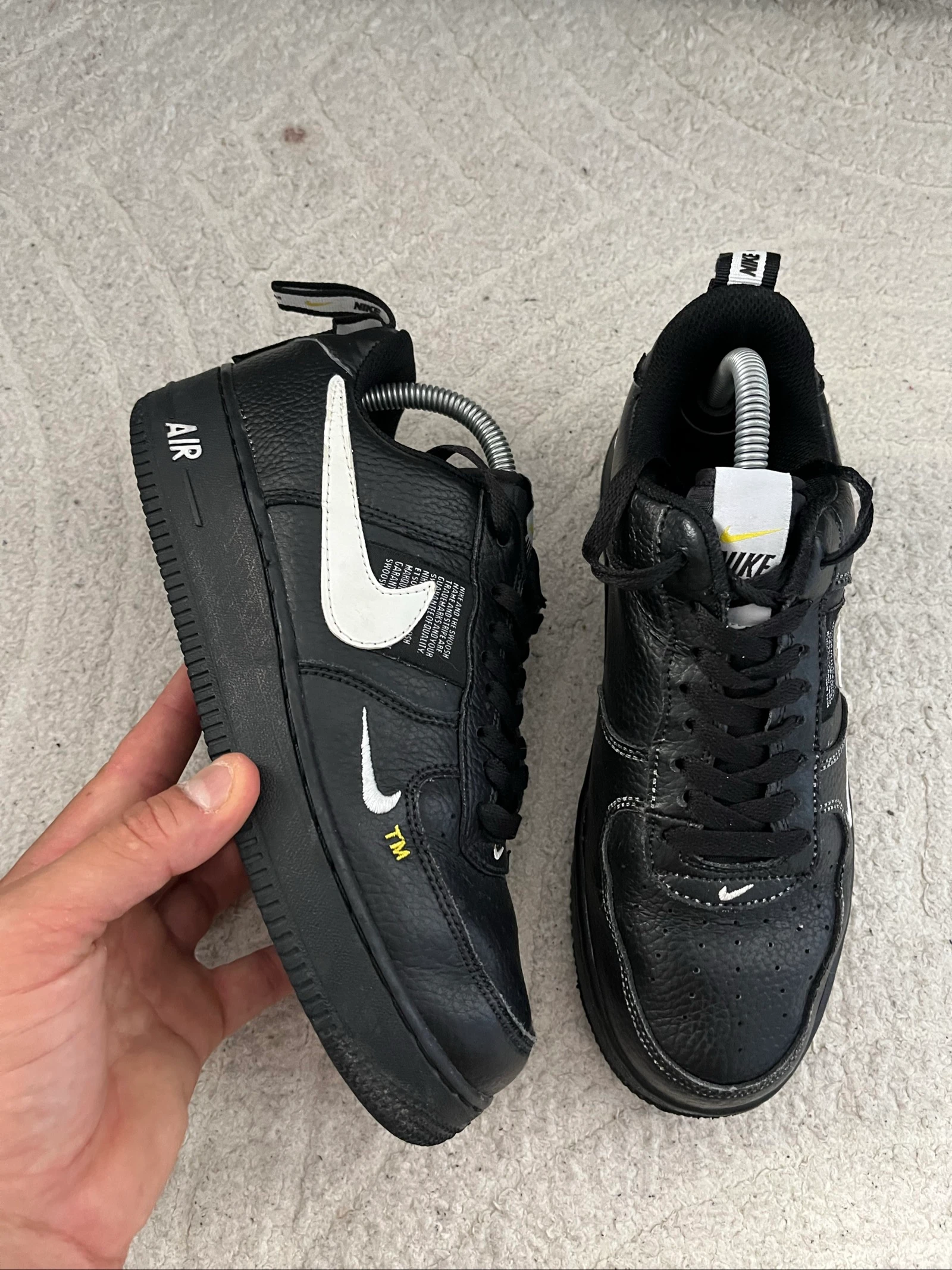 Baskets Nike Air Force One Noir Taille 40